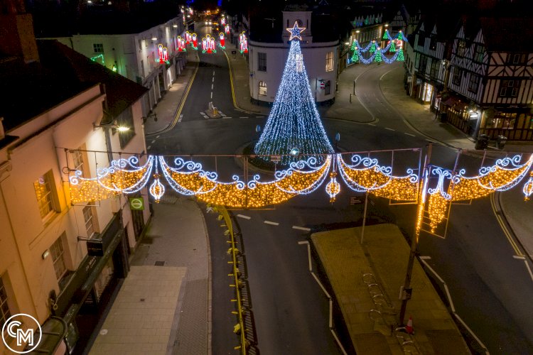 Tree of Light 2020 by Con McHugh